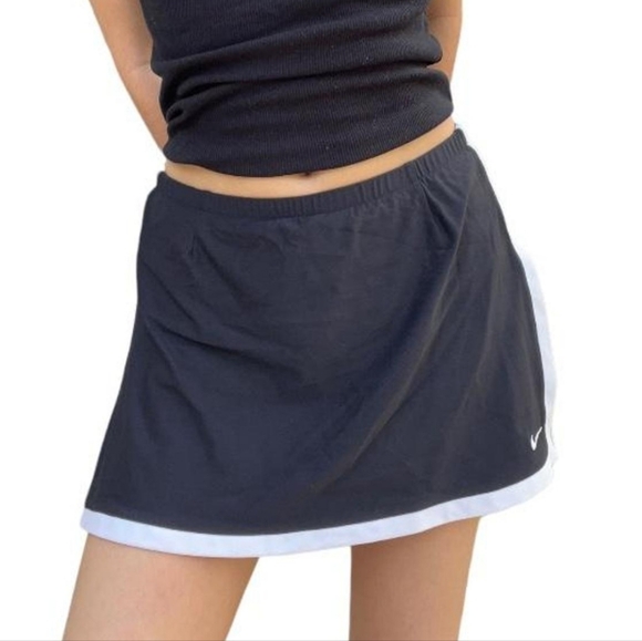 Nike Pants - Nike Skort XL 16-18 Black White Athletic Skirt Shorts R-2361